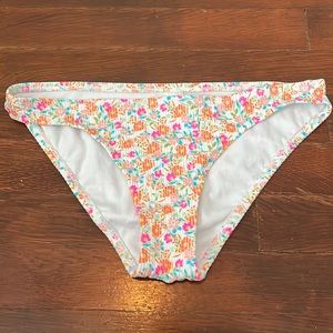 NWOT* xhilaration bikini bottoms